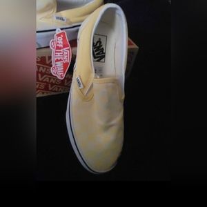 Yellow checker Van's